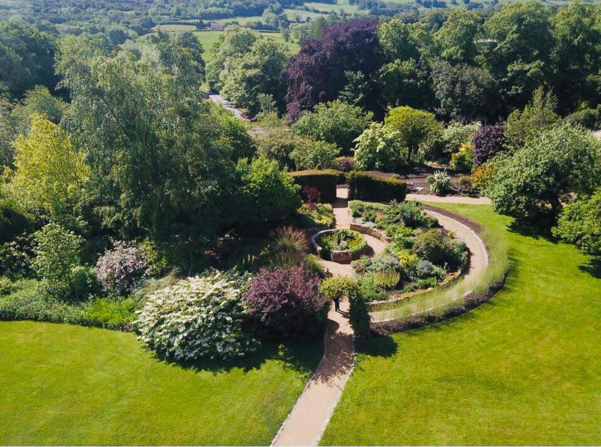 Bradley Gardens seasonal view
